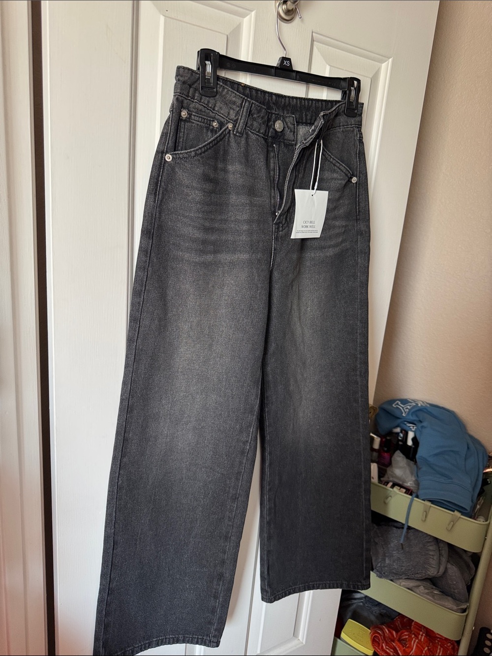 High-Rise Wide-Leg Jeans in Washed Charcoal